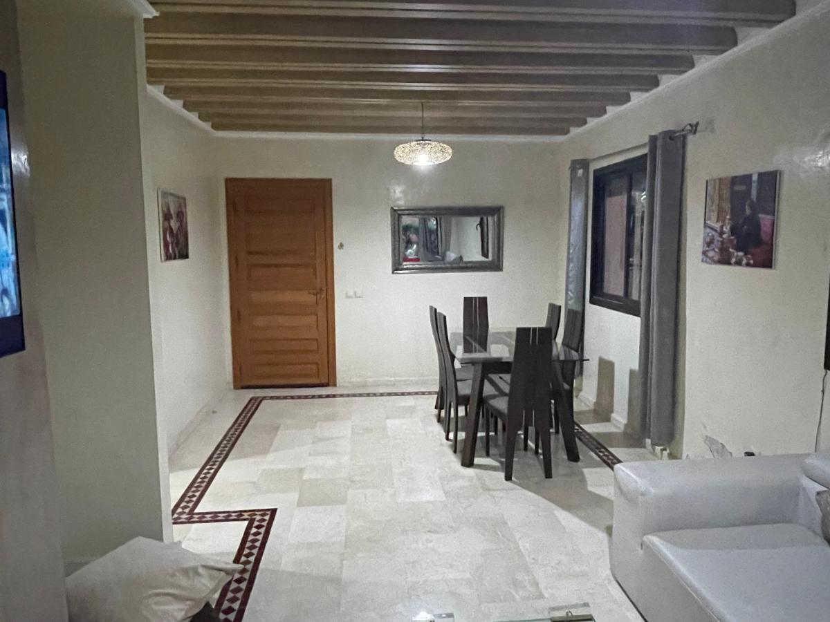Fabuleux Appartement, Rez De Jardin Au Sein De La Palmeraie Marrakesh