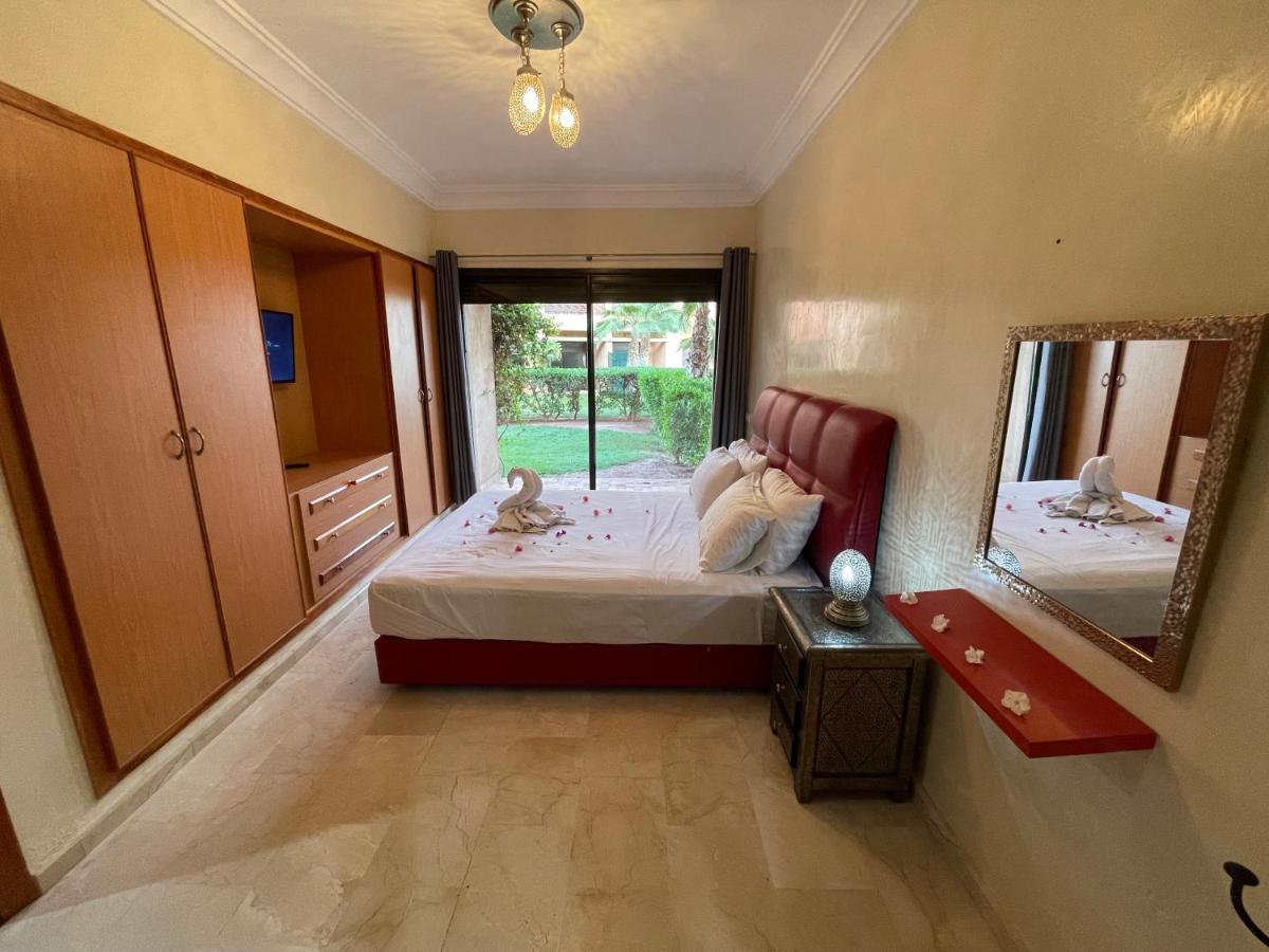 Fabuleux Appartement, Rez De Jardin Au Sein De La Palmeraie Appartement Marrakesh