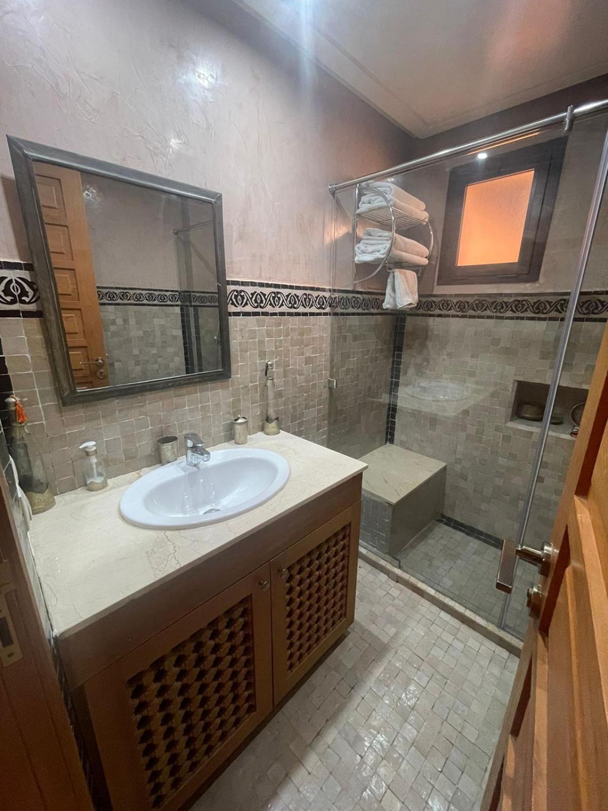 Fabuleux Appartement, Rez De Jardin Au Sein De La Palmeraie Appartement *